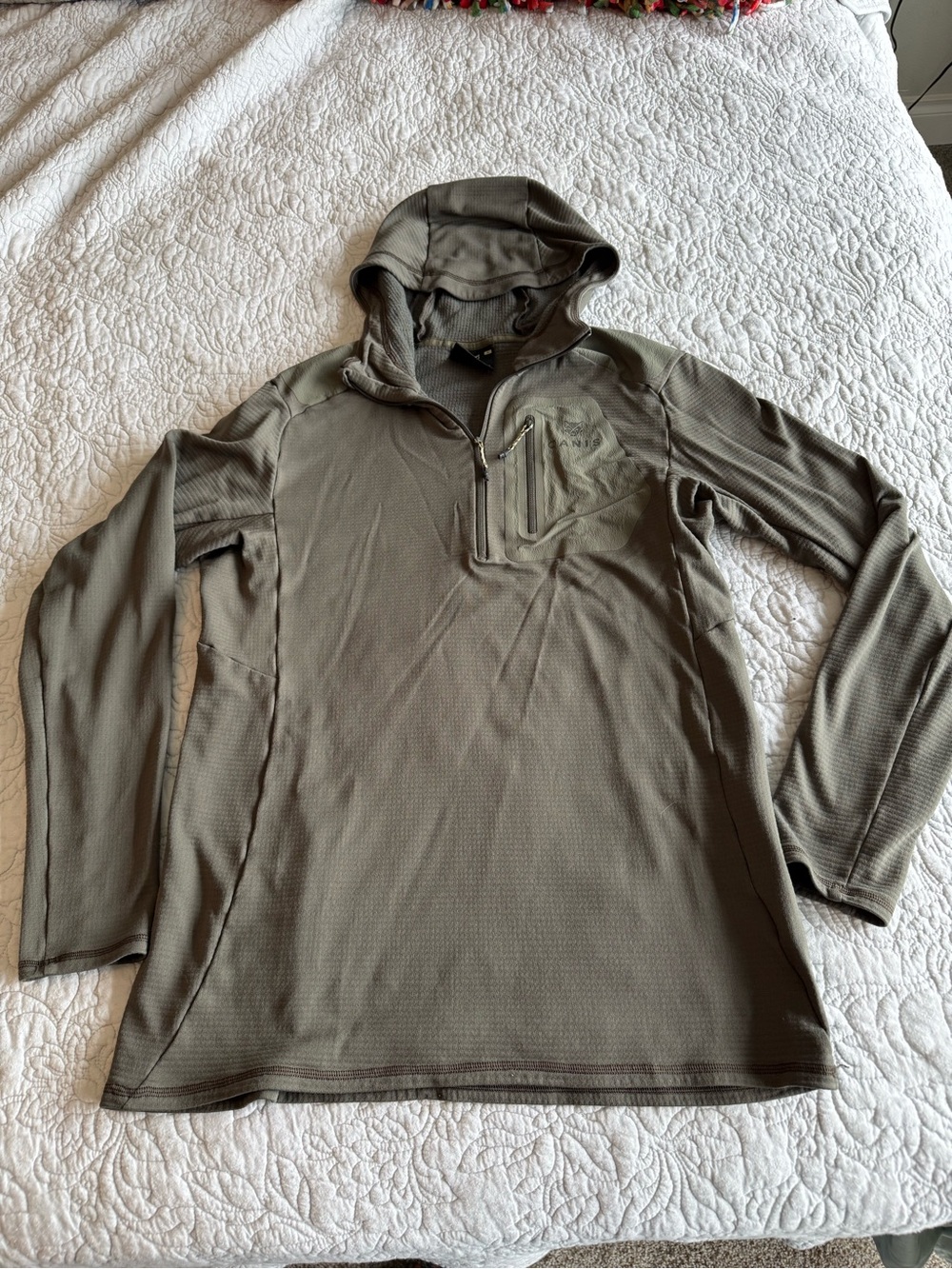 Canis Medium Men’s Olive Green Hooded Quarter-Zip Top